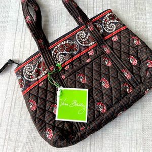 Little Betsy Barrel Bag